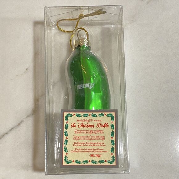 Vintage Glass Pickle Ornament Smellybelly Tv Christmas Tree Green NWT - Picture 1 of 4